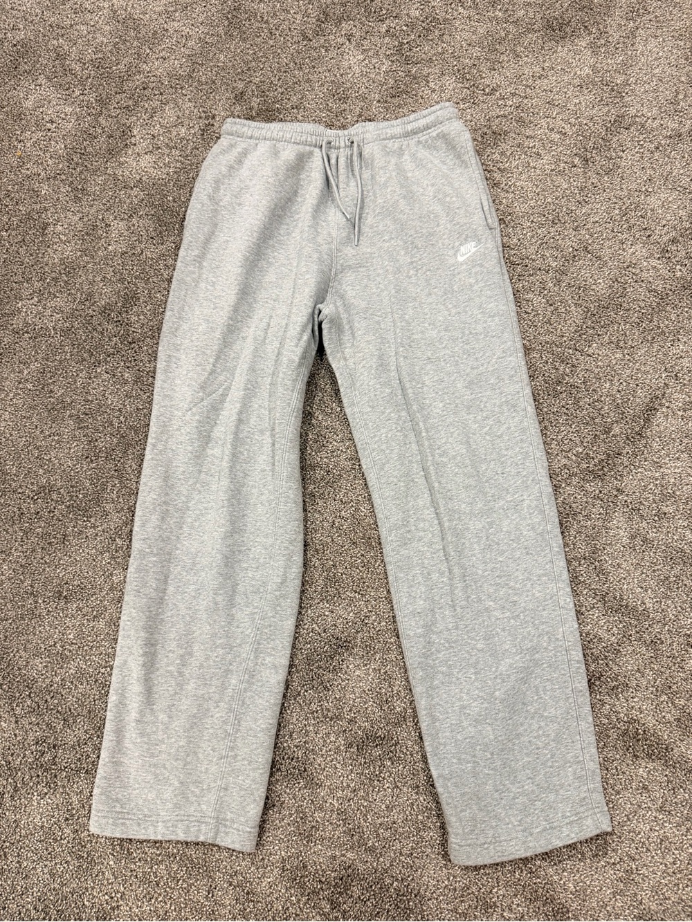 Nike Heather Gray Men's Fleece Sweatpants with Swoosh